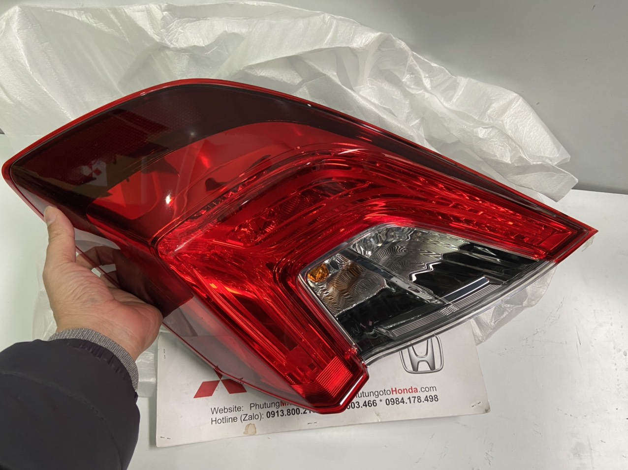 Đèn hậu xe Honda CIVIC 2018 